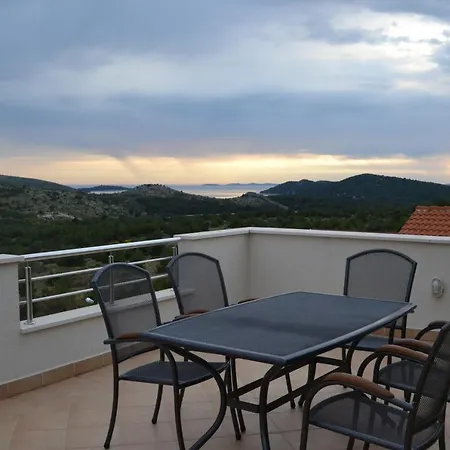 With Parking Space Grebastica, Sibenik - 13365 * Baselovici