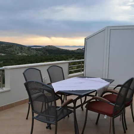 With Parking Space Grebastica, Sibenik - 13365 *