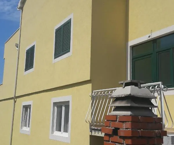 דירה With Parking Space Grebastica, Sibenik - 13365 *