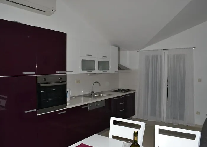 With Parking Space Grebastica, Sibenik - 13365 Baselovici