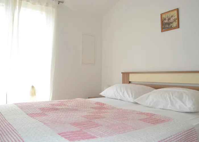 Apartament With Parking Space Grebastica, Sibenik - 13365 *