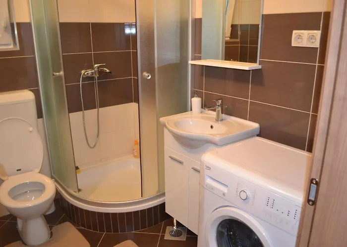 דירה With Parking Space Grebastica, Sibenik - 13365 Baselovici