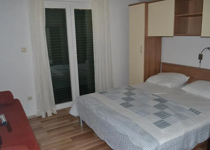 With Parking Space Grebastica, Sibenik - 13365 * Baselovici